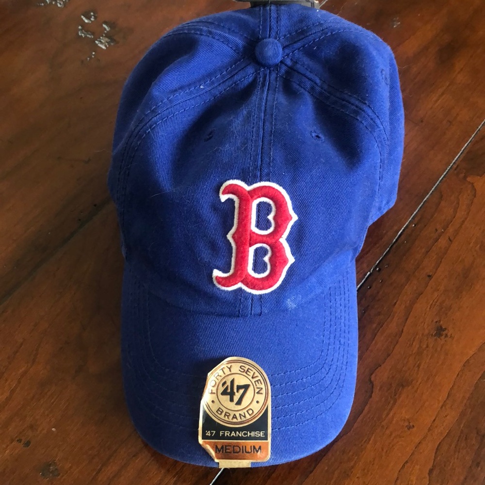 NWT- Red Sox baseball hat